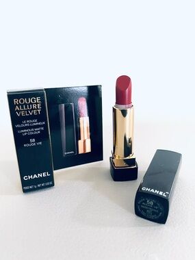 Chanel Mini Lipstick, Calssic Red Color, Gift From Beauty Counter